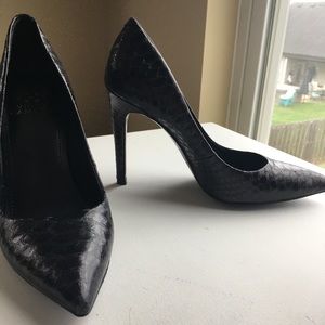 Vince Camuto Black snakeskin pumps